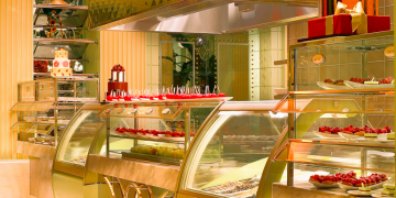 a display case of food in a restaurant