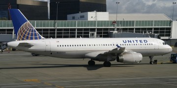 United Airlines Airbus A320-232