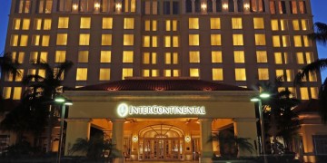 a large hotel with many windows