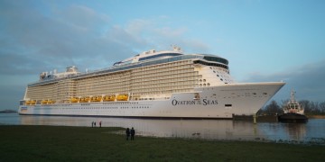 ovation of the seas, royal caribbean, quantum class