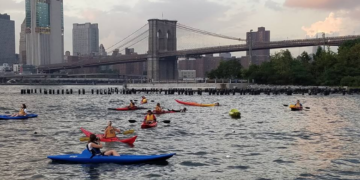 kayak hudson river