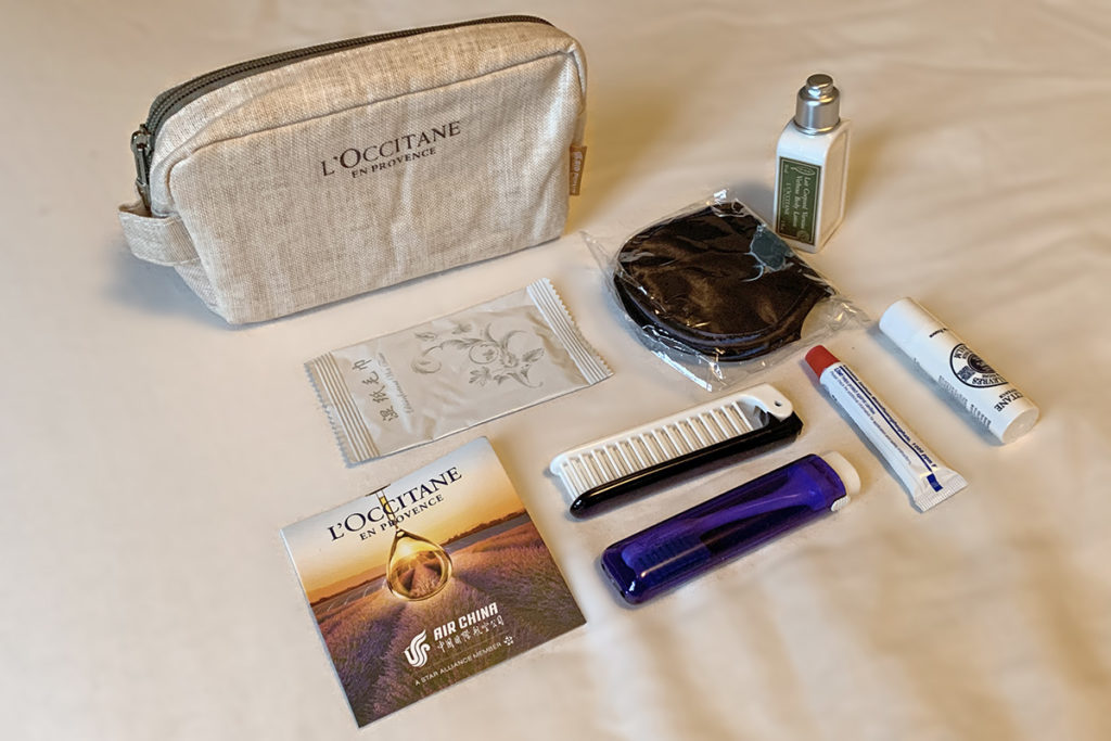 Amenity kit