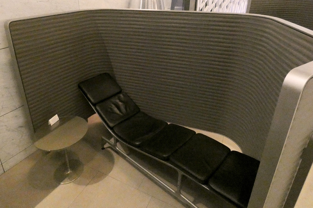 Private recliner