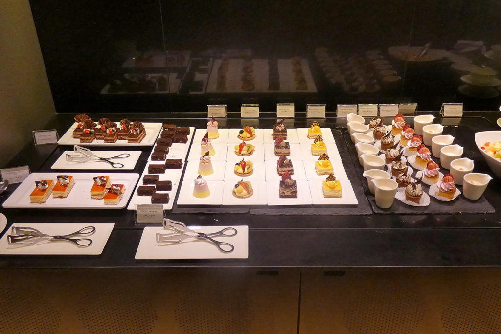 dessert buffet