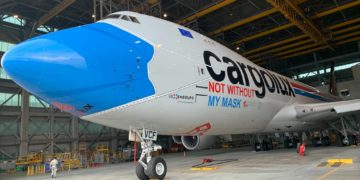 A Cargolux aircraft emphasizing the important of wearing face masks (Source: Cargolux)