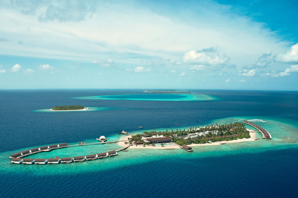 an island with buildings and islands in the ocean